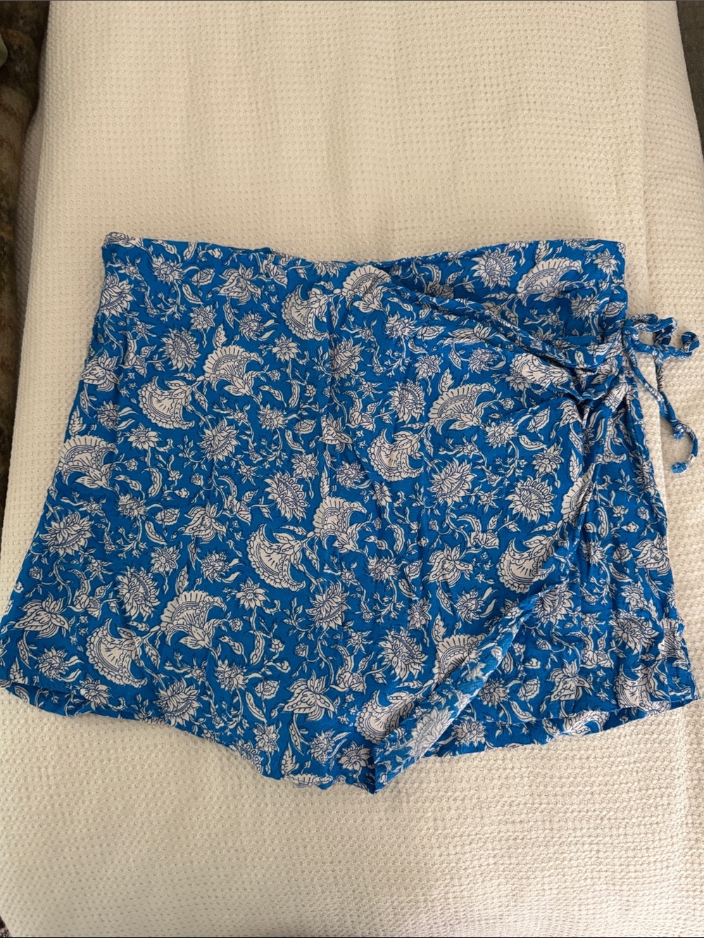 Zara Blue and White Floral Wrap skirt